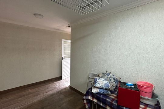 Área de Serviço de casa à venda com 4 quartos, 198m² em Jardim Monte Libano, Santo André
