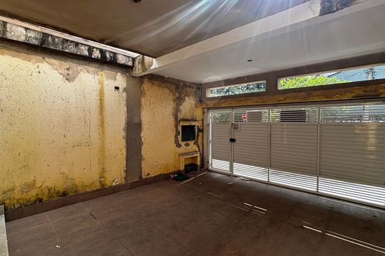 Garagem de casa à venda com 4 quartos, 198m² em Jardim Monte Libano, Santo André