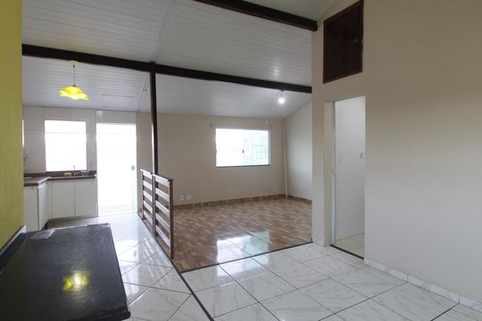 Casa para alugar com 1 quarto, 60m² em Jardim Caiçara, Cabo Frio