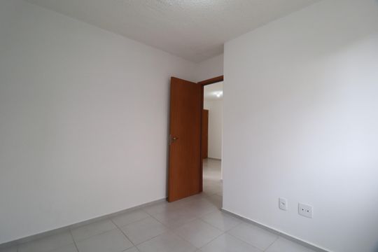 Quarto 2 de apartamento para alugar com 2 quartos, 55m² em Chácaras Tubalina E Quartel, Uberlândia