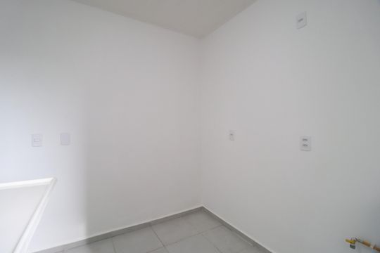 Cozinha de apartamento para alugar com 2 quartos, 55m² em Chácaras Tubalina E Quartel, Uberlândia