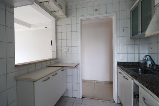 Cozinha de apartamento para alugar com 2 quartos, 54m² em Vila Aricanduva, São Paulo