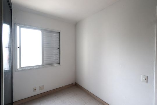Quarto 2 de apartamento para alugar com 2 quartos, 54m² em Vila Aricanduva, São Paulo