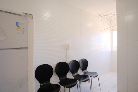 Cozinha de apartamento para alugar com 2 quartos, 50m² em Vila Moreira, São Paulo