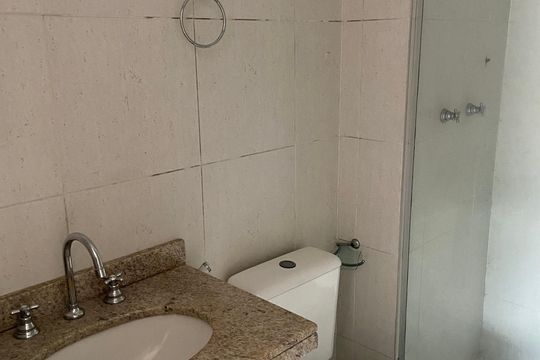 Banheiro de apartamento à venda com 3 quartos, 78m² em Cidade São Francisco, São Paulo