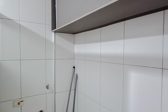 Cozinha e Área de Serviço de apartamento para alugar com 3 quartos, 80m² em Vila Mariana, São Paulo