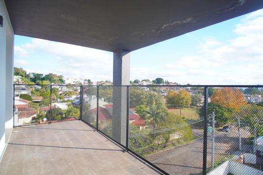 Sacada de apartamento à venda com 3 quartos, 94m² em Pinheiro, São Leopoldo