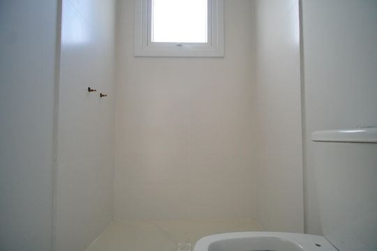 Banheiro da Suíte de apartamento à venda com 2 quartos, 105m² em Pinheiro, São Leopoldo