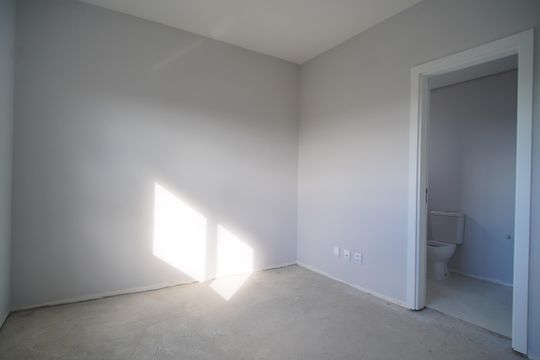 Suíte  de apartamento à venda com 2 quartos, 96m² em Pinheiro, São Leopoldo