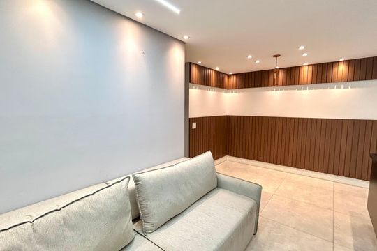Sala de apartamento à venda com 2 quartos, 68m² em Jardim Flor da Montanha, Guarulhos