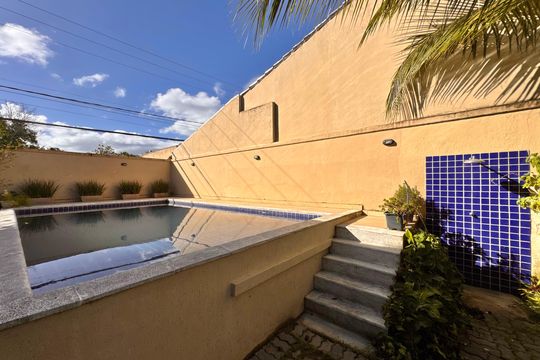 Área externa de casa de condomínio à venda com 4 quartos, 400m² em Vargem Grande, Rio de Janeiro