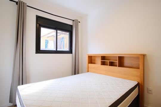 Quarto 1 de apartamento para alugar com 2 quartos, 37m² em Parque São Jorge, São Paulo