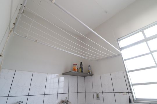 Cozinha e Área de Serviço de apartamento para alugar com 2 quartos, 47m² em Patrimônio, Uberlândia