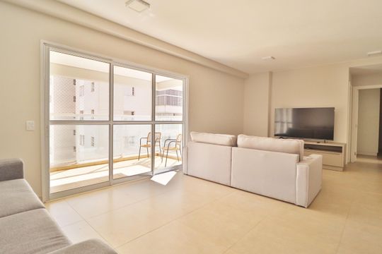 Apartamento para alugar com 3 quartos, 108m² em Jardim Karaíba, Uberlândia