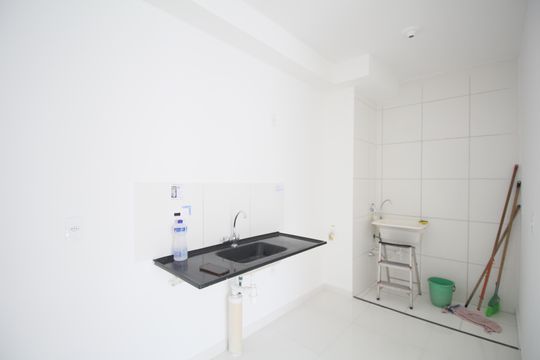 Cozinha de apartamento para alugar com 2 quartos, 37m² em Vila Andrade, São Paulo
