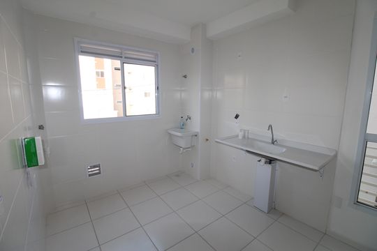 Cozinha de apartamento para alugar com 2 quartos, 44m² em Jardim Sao Jose Ii, São José dos Campos
