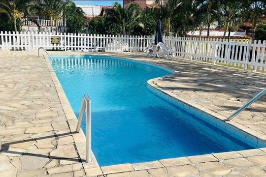 Casa de Condomínio para alugar com 2 quartos, 85m² em Célula Mater, Cabo Frio