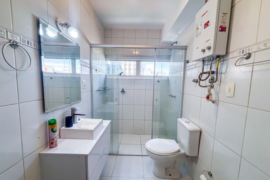 Banheiro de Suíte de apartamento para alugar com 1 quarto, 69m² em Jardim Paulista, São Paulo