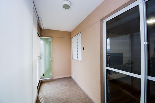 Varanda da Sala de apartamento à venda com 3 quartos, 77m² em Vila Rosalia, Guarulhos