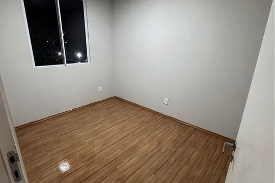 Quarto 2 de apartamento para alugar com 2 quartos, 55m² em Floresta, Porto Alegre