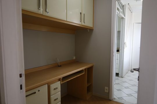 Apartamento à venda com 3 quartos, 92m² em Vila Sofia, São Paulo