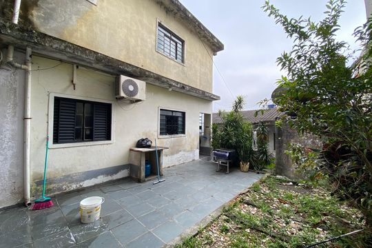 Quintal de casa à venda com 2 quartos, 286m² em Jardim das Esmeraldas, São Paulo