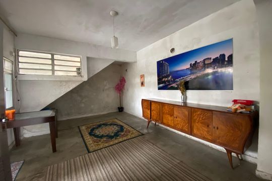 Sala de casa à venda com 2 quartos, 286m² em Jardim das Esmeraldas, São Paulo