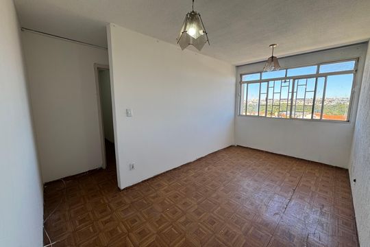 Apartamento para alugar com 2 quartos, 63m² em Qna 18, Brasília