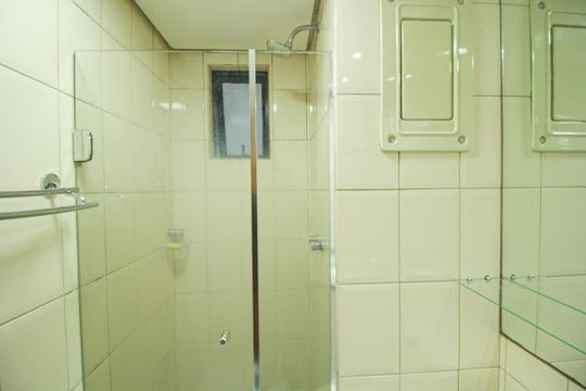 Banheiro da Suíte de apartamento à venda com 2 quartos, 67m² em Jardim Iris, São Paulo