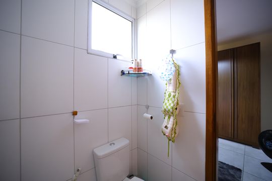 Banheiro de apartamento à venda com 1 quarto, 40m² em Jardim Jaú (zona Leste), São Paulo
