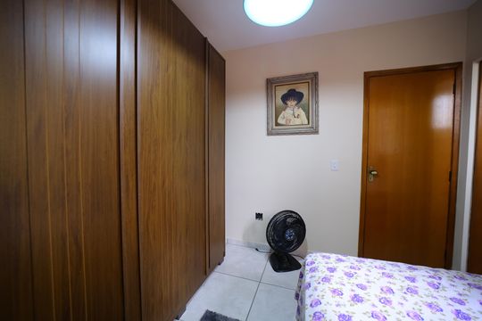 Quarto de apartamento à venda com 1 quarto, 40m² em Jardim Jaú (zona Leste), São Paulo