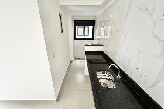 Cozinha e Área de Serviço de apartamento à venda com 2 quartos, 40m² em Vila Paiva, São Paulo