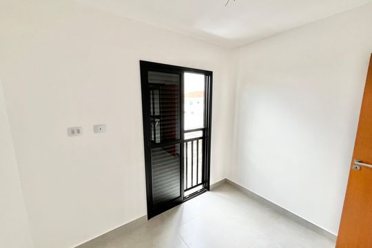 Quarto 2 de apartamento para alugar com 2 quartos, 45m² em Vila Paiva, São Paulo