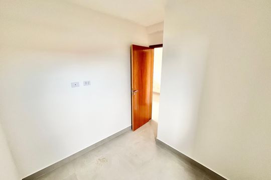 Quarto 1 de apartamento à venda com 2 quartos, 40m² em Vila Paiva, São Paulo