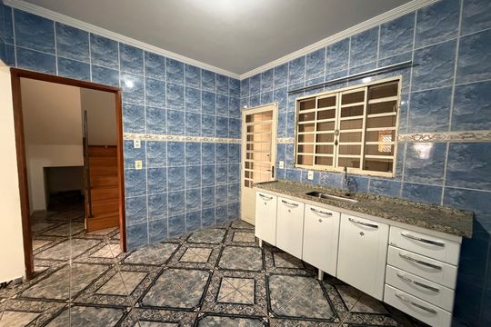 Cozinha de casa à venda com 3 quartos, 114m² em Jardim Bertioga, Várzea Paulista