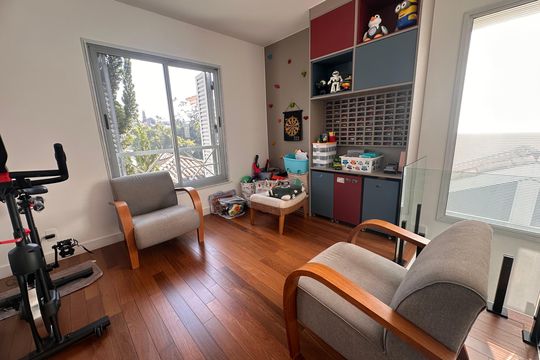 Quarto de brinquedo de casa de condomínio à venda com 4 quartos, 240m² em Chácara Monte Alegre, São Paulo