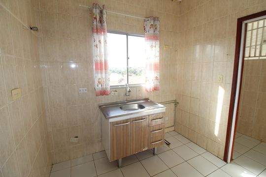 Cozinha de apartamento para alugar com 2 quartos, 55m² em Jardim Oriente, São José dos Campos