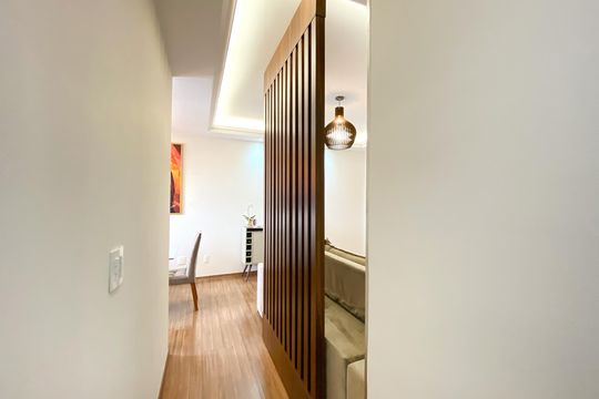 Corredor de apartamento à venda com 3 quartos, 65m² em Ana Lúcia, Belo Horizonte