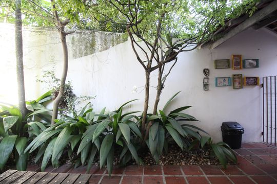 Área externa de casa à venda com 3 quartos, 264m² em Vila Progredior, São Paulo