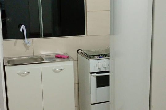 Cozinha de kitnet/studio para alugar com 1 quarto, 40m² em Caminho Novo, Palhoça