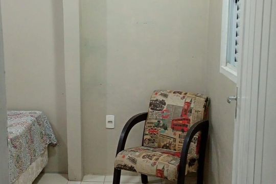 Quarto de kitnet/studio para alugar com 1 quarto, 40m² em Caminho Novo, Palhoça