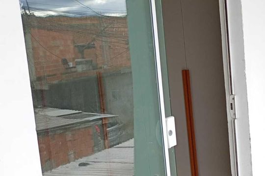 Varanda de kitnet/studio para alugar com 1 quarto, 40m² em Bela Vista, Palhoça