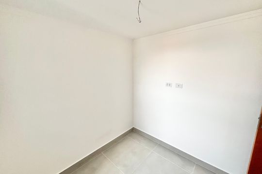 Quarto 1 de apartamento para alugar com 2 quartos, 40m² em Vila Paiva, São Paulo