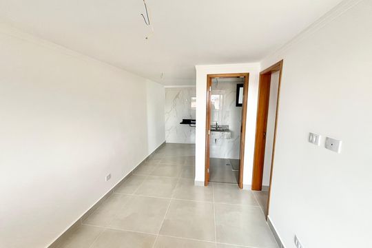 Sala/Cozinha de apartamento para alugar com 2 quartos, 40m² em Vila Paiva, São Paulo