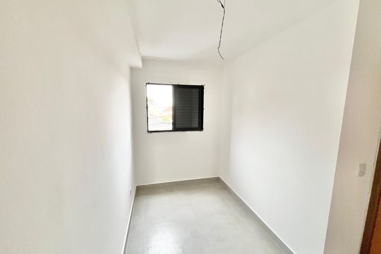 Quarto 1 de apartamento para alugar com 2 quartos, 44m² em Vila Paiva, São Paulo