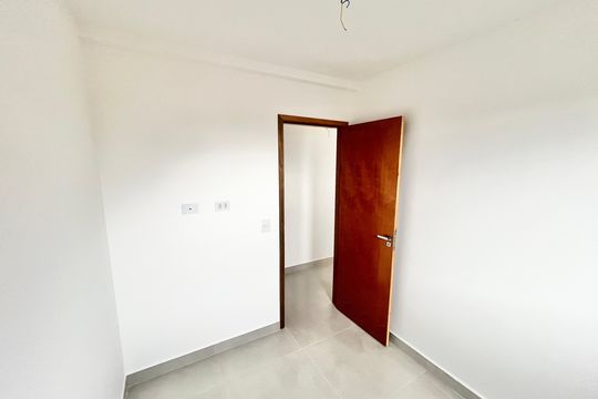 Quarto 1 de apartamento para alugar com 2 quartos, 48m² em Vila Paiva, São Paulo