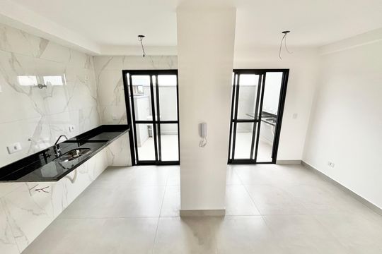 Sala/Cozinha de apartamento para alugar com 2 quartos, 48m² em Vila Paiva, São Paulo