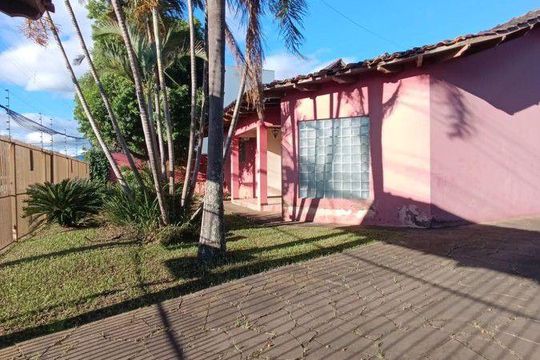 Casa para alugar com 3 quartos, 248m² em Vila Vista Alegre, Cachoeirinha