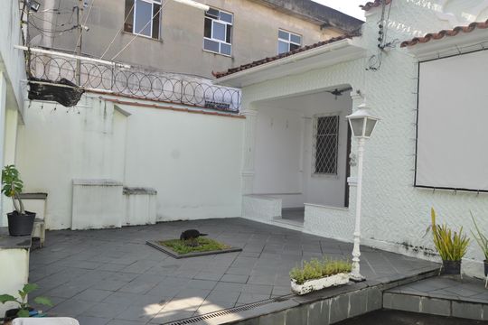Casa à venda com 6 quartos, 280m² em Cachambi, Rio de Janeiro