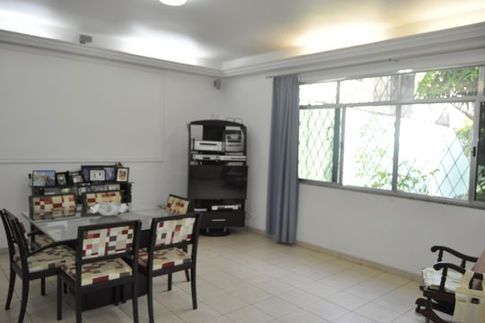 Casa à venda com 6 quartos, 280m² em Cachambi, Rio de Janeiro